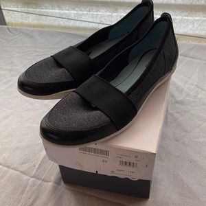 Ecco slip on shoes NWT NWB